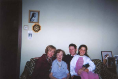 GrandmasHouseMomGrandmaJustinandShelby